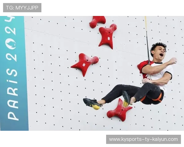 攀岩选手速度如闪电，观众惊呼看不清